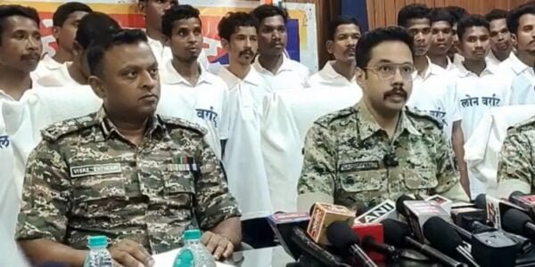 26 Maoists, including a bounty hunter, surrendered before the Superintendent of Police in Dantewada district of Chhattisgarh.