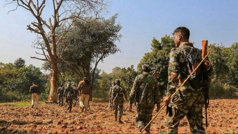 छत्तीसगढ़ के सुकमा में माओवादियों द्वारा किए गए IED विस्फोट में दो सुरक्षाकर्मी की मौत