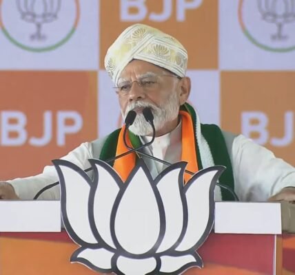 Addressing a rally in Nanded today, PM Modi expressed satisfaction over the first phase of voting.