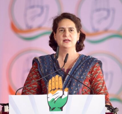 Congress General Secretary Priyanka Gandhi Vadra criticized the NDA government on the issue of unemployment and inflation.