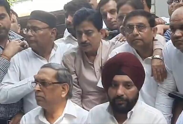दिल्ली कांग्रेस अध्यक्ष पद से इस्तीफा दिया है, किसी राजनीतिक दल में शामिल नहीं हो रहा हूं: अरविंदर सिंह लवली