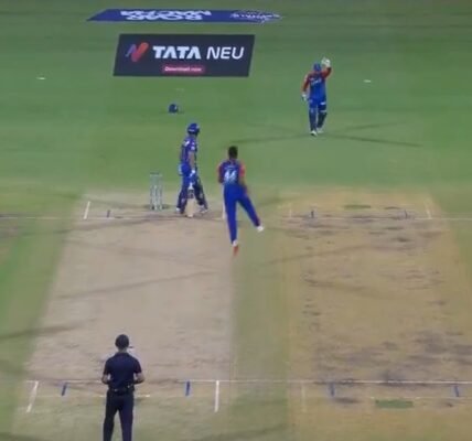 IPL Delhi Capitals beat Mumbai Indians by 10 runs