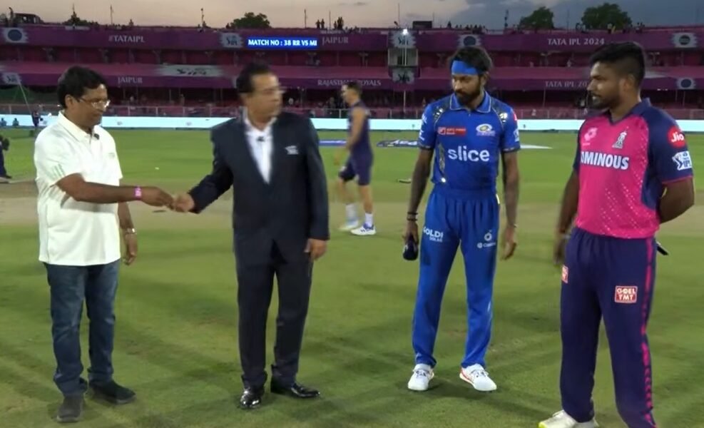 IPL Mumbai Indians won the toss and decided to bat.