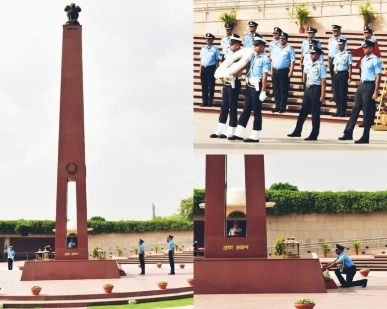 भारतीय वायुसेना ने आज नई दिल्‍ली के राष्‍ट्रीय समर स्‍मारक परिसर में वायुसेना अलंकरण समारोह का आयोजन किया