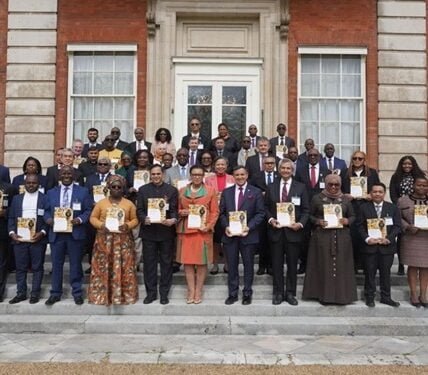 Indian delegation participates in the 3rd Biennial Pan-Commonwealth Cabinet Meeting of HeadsSecretaries of Public Services in London