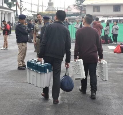 Lok Sabha Elections 2024 In the second phase, voting will be held in 88 parliamentary constituencies of 12 statesunion territories on April 26, 2024.