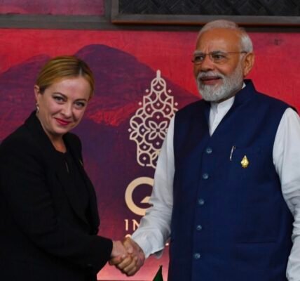PM Modi spoke to Italian PM Giorgia Meloni, thanked her for inviting him for G7