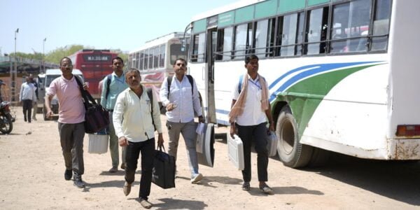 Preparations for tomorrow's voting for the second phase of Lok Sabha elections completed, today is the last day for filing nominations for the fourth phase.