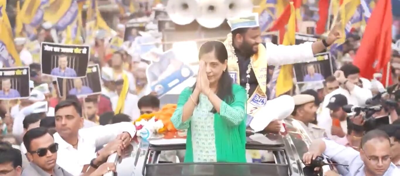 Regarding the Lok Sabha elections, Aam Aadmi Party today launched the 'Jail Ka Jawal Se Vote' campaign from East Delhi.