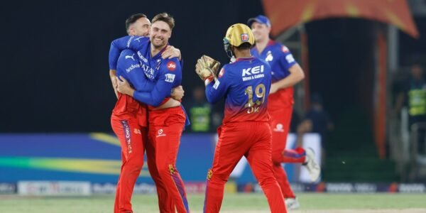 Royal Challengers Bangalore (RCB) beat Sunrisers Hyderabad (SRH) by 35 runs