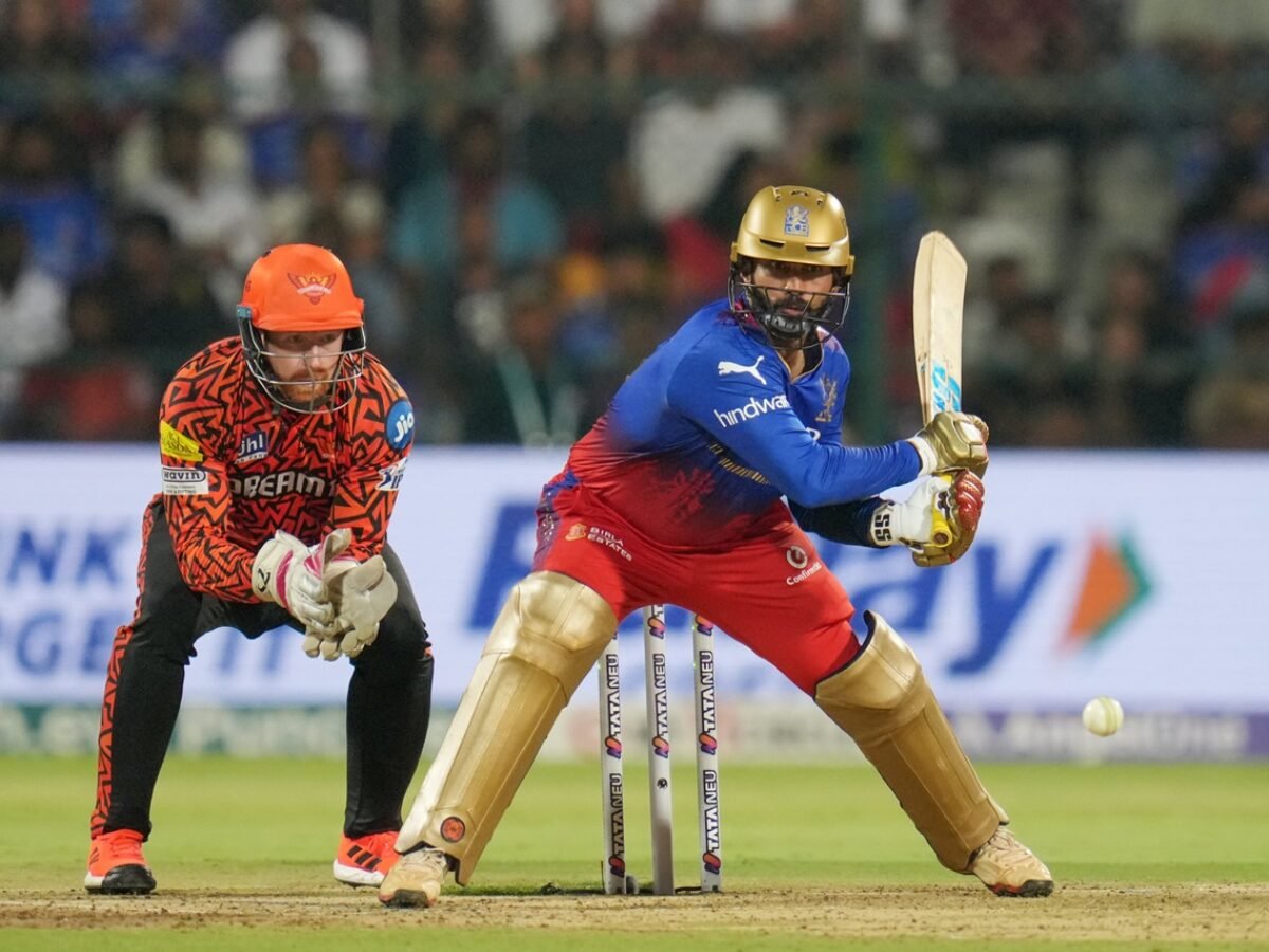 आईपीएल क्रिकेट में कल सनराइजर्स हैदराबाद ने रॉयल चैलेंजर्स बेंगलुरु को 25 रन से हराया - insamachar