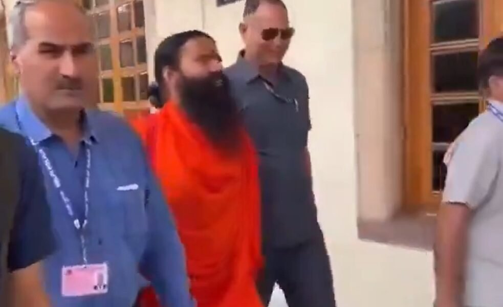 Supreme Court expands the scope of hearing on Patanjali's misleading advertisements