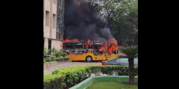 Two buses parked at a school in Dwarka, Delhi caught fire on Sunday.