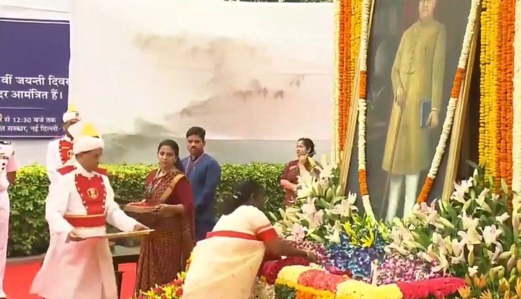 country is celebrating Ambedkar Jayanti, President, Vice-President, Prime Minister paid tribute to Baba Saheb Ambedkar in Delhi