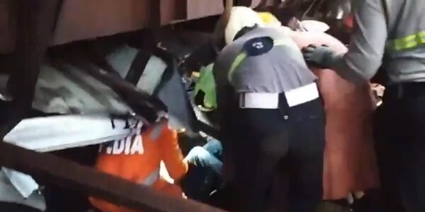 A-team-of-NDRF-deployed-in-Maharashtra-Ghatkopar