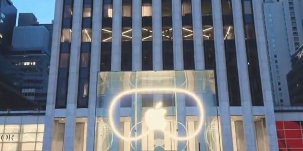 Apple achieves strong double-digit growth in India CEO Tim Cook