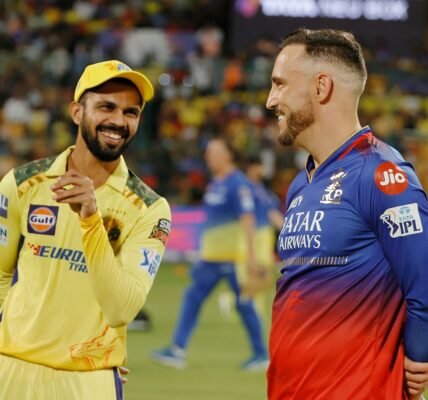 CSK won the toss and decided to bowl first against RCB