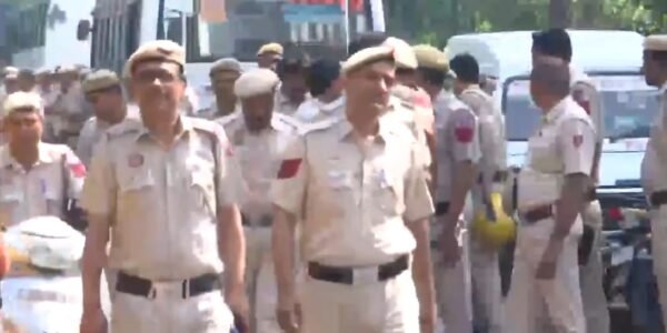 Delhi Security beefed up outside BJP headquarters in view of AAP's proposed protest