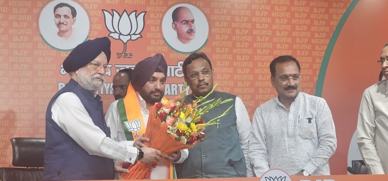 Former Congress leader Arvinder Singh Lovely joined BJP today