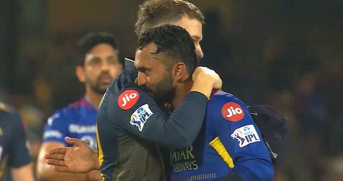 IPL Royal Challengers Bangalore beat Gujarat Titans by four wickets