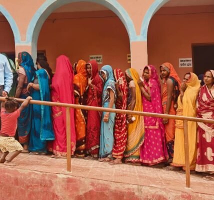 In the third phase of Lok Sabha elections, voting was completed on 93 Lok Sabha seats of ten states and one union territory.