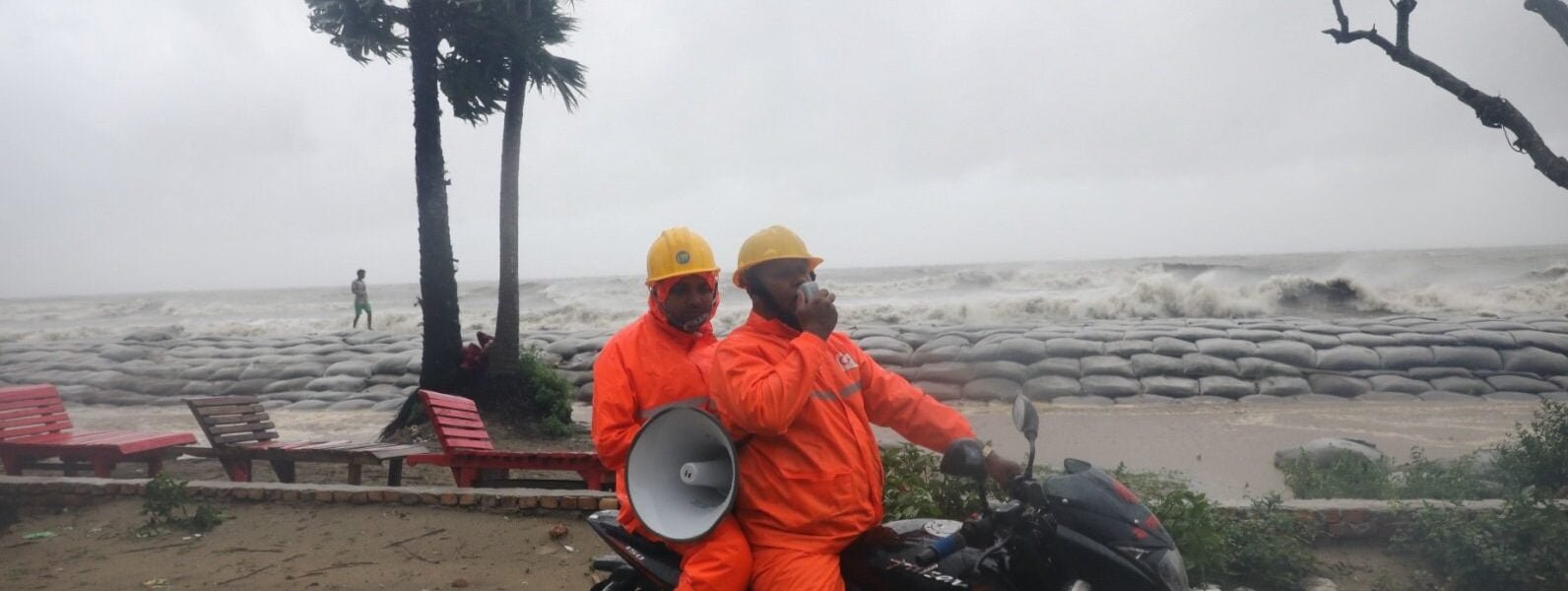 In view of Cyclone Remal in Bangladesh, about eight lakh people were evacuated from the affected areas.