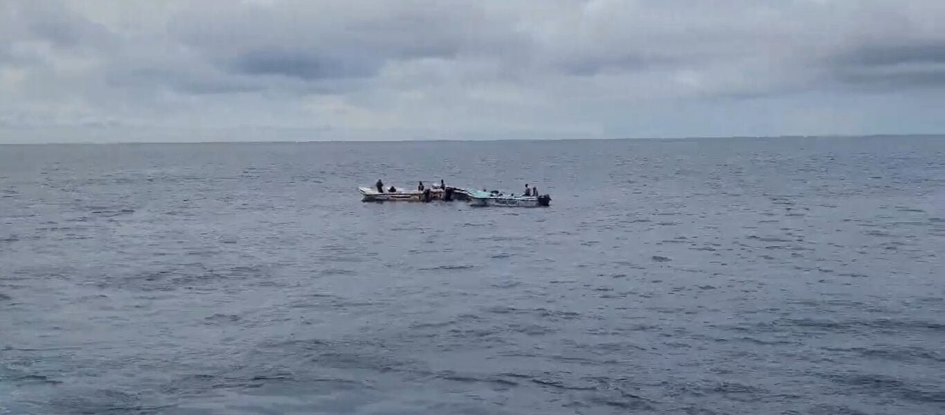 Indian Coast Guard intercepts five Sri Lankan boats poaching illegally in Indian waters