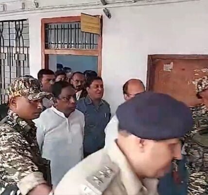 Jharkhand Rural Development Minister Alamgir Alam sent to six-day Enforcement Directorate custody in tender commission scam