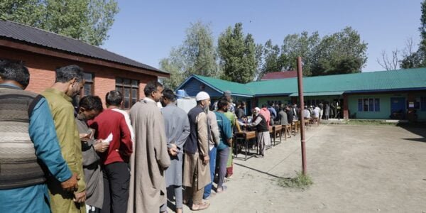 Lok Sabha elections 54.21 percent voting recorded till 5 pm in Jammu and Kashmir's Baramulla, Kupwara, Bandipora and Budgam districts