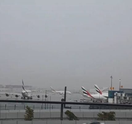 Many international flights canceled due to heavy rain and storm in UAE