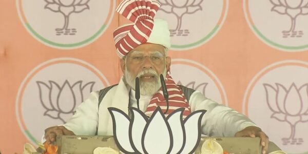 PM Modi said- N.D.A. During the last 10 years of government rule, 25 crore people came out of poverty.