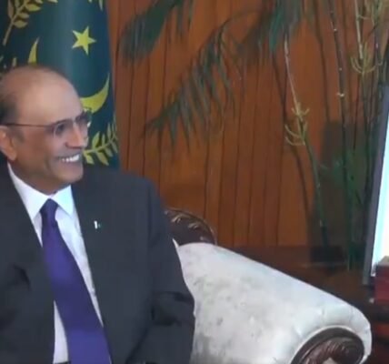 Pak President Zardari gets immunity in two corruption cases