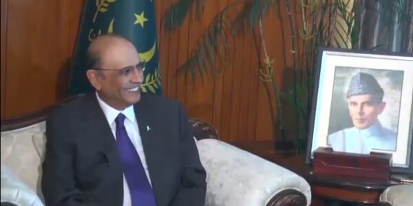 Pak President Zardari gets immunity in two corruption cases