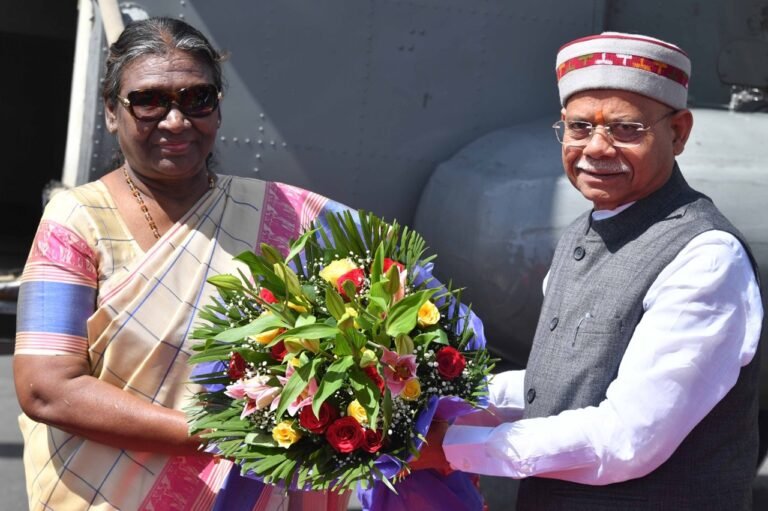 President Draupadi Murmu reached Shimla this morning on a five-day visit to Himachal Pradesh.