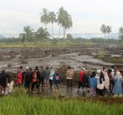 Sudden flood caused terrible devastation on Sumatra island of Indonesia.
