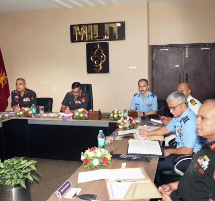 Sixth edition of the Commandants Conclave was held at the Institute of Military Technology, Pune under the aegis of Headquarters Integrated Defense Staff