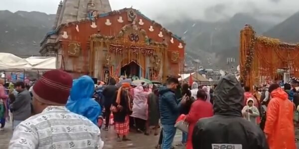 Uttarakhand In view of the huge crowd of devotees during Chardham Yatra, offline registration of pilgrims suspended till May 31.