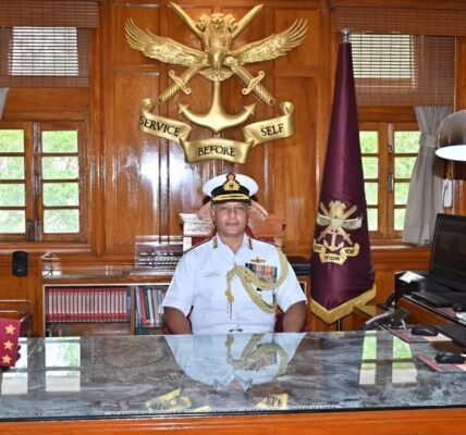 Vice Admiral Gurcharan Singh takes over as Commandant of the National Defense Academy from Vice Admiral Ajay Kochhar