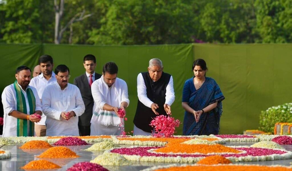 Vice President Jagdeep Dhankhar paid tribute to former Prime Minister Chaudhary Charan Singh on his 37th death anniversary