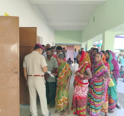 Voting continues in 58 parliamentary constituencies for the sixth phase of Lok Sabha elections.