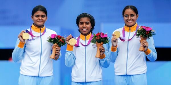 Cyclone Remal is likely to hit the coasts of Bangladesh and West Bengal by midnight tomorrow.