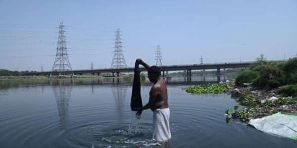 maximum and minimum temperatures in the national capital Delhi today are likely to be 41 and 24 degrees Celsius respectively
