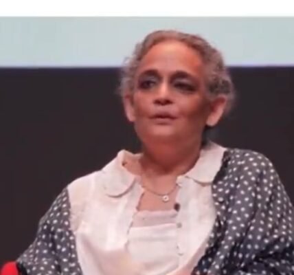 Delhi's Lieutenant Governor Vinay Kumar Saxena gave permission to prosecute writer Arundhati Roy