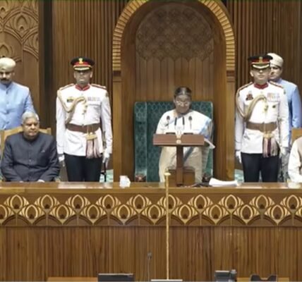 President Draupadi Murmu addressed the joint sitting of Lok Sabha and Rajya Sabha in Parliament