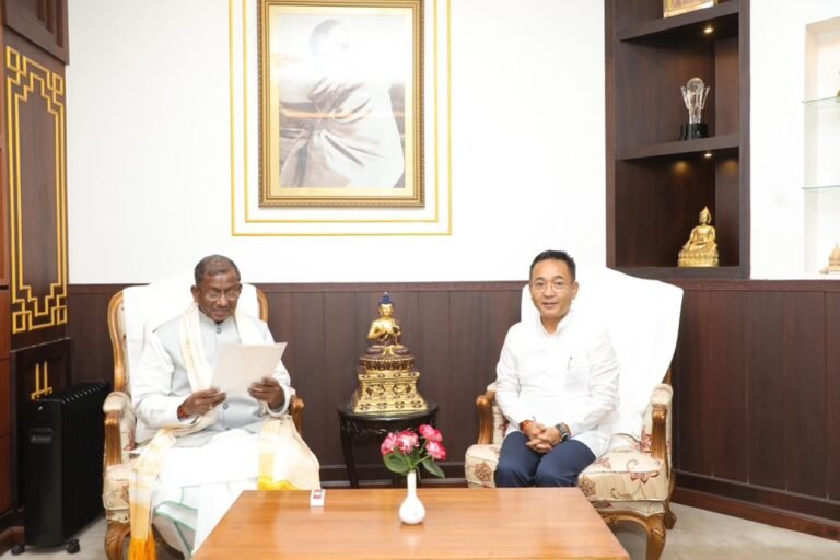 सिक्किम क्रांति मोर्चा के नेता प्रेम सिंह तमांग कल सिक्किम के मुख्यमंत्री पद की शपथ लेंगे