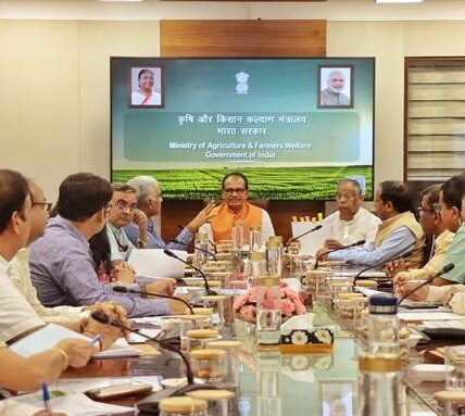 Union Agriculture Minister Shivraj Singh Chauhan reviewed the preparations for the upcoming Kharif season