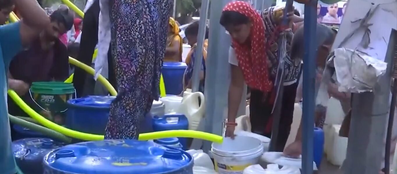 Water crisis continues in Delhi