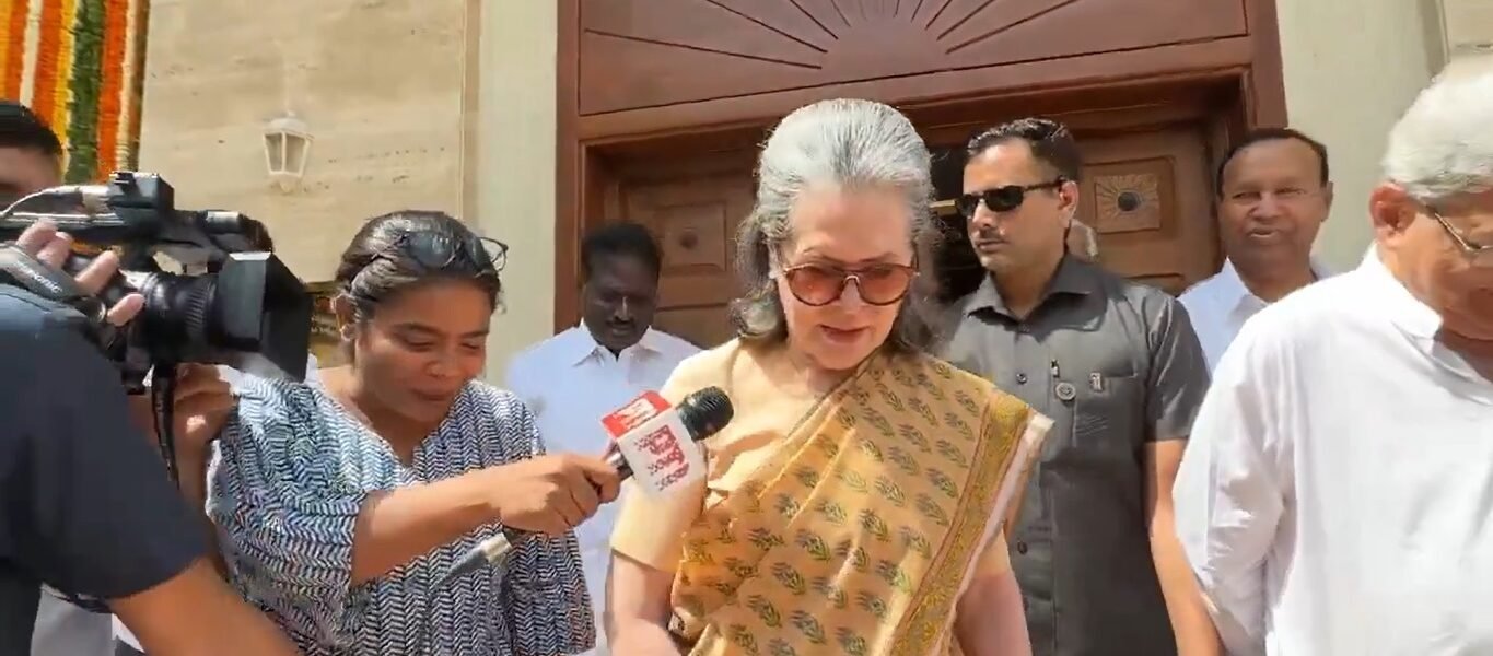results of the Lok Sabha elections will be completely opposite to the exit polls Former Congress President Sonia Gandhi