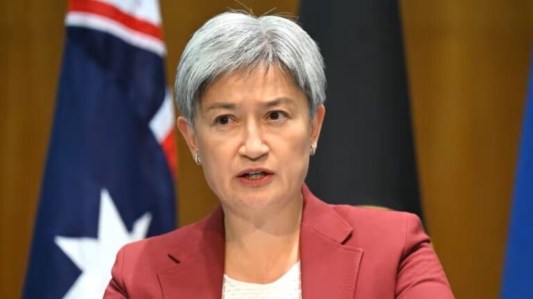 Australian Government today announced sanctions against some Israelis involved in violence in Gaza West Bank