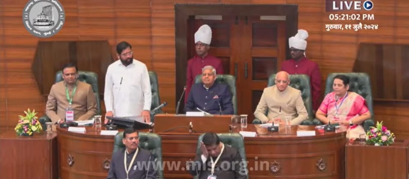CM Eknath Shinde welcomes Vice President Jagdeep Dhankhar ahead of his address to both Houses of the Maharashtra Legislature today
